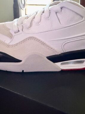 Air Jordan 4 RM (GS) White/Varsity Red-Black Kids Sneakers 64 - Size 6Y